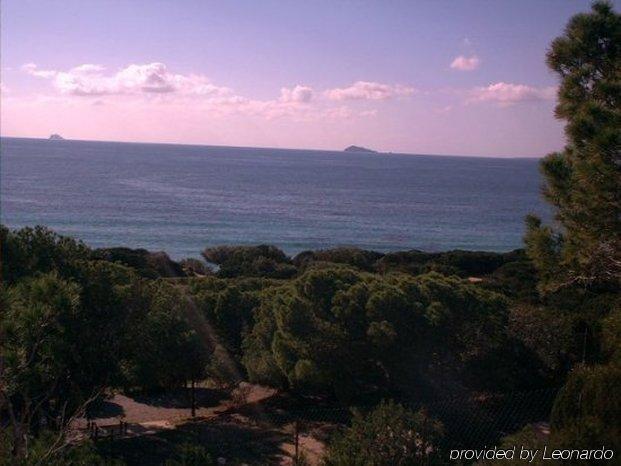 Hotel Le Palme SantʼAnna Arresi Buitenkant foto